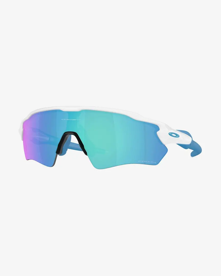 Polished White · Prizm Sapphire